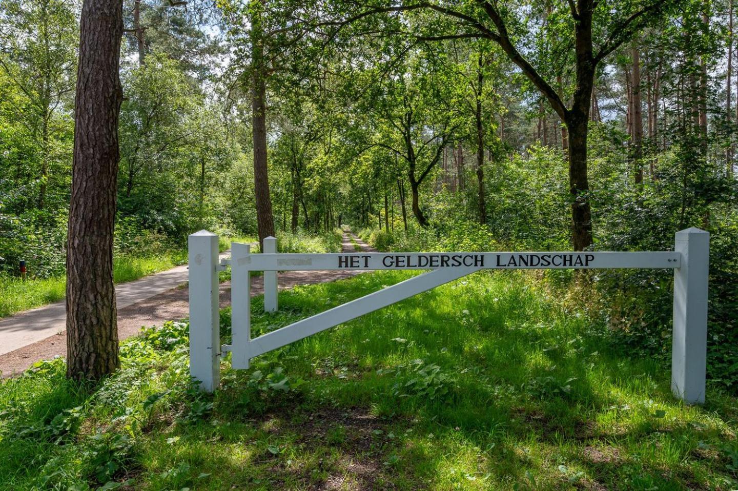 Landhuisje 31 'De Akkersteen' Bospark Ijsselheide Zwolle Hattemerbroek Bagian luar foto