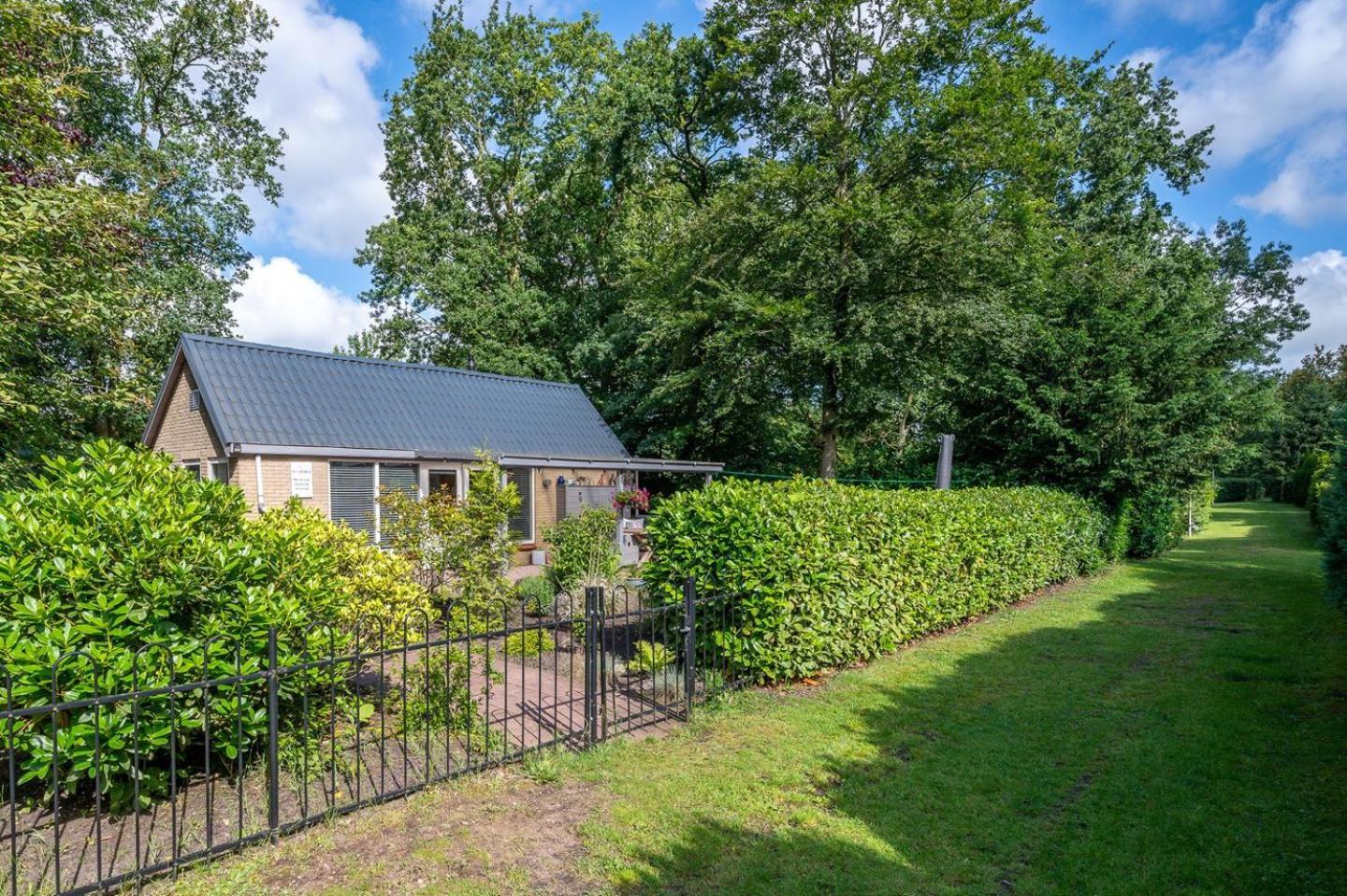 Landhuisje 31 'De Akkersteen' Bospark Ijsselheide Zwolle Hattemerbroek Bagian luar foto
